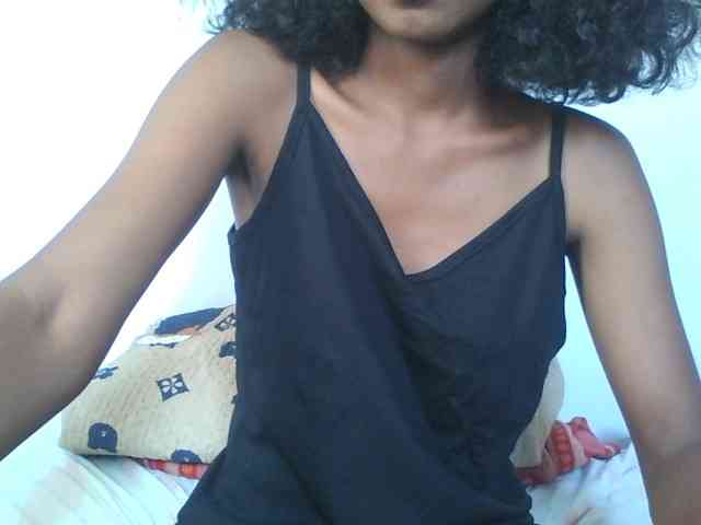 AfricanaQueen webcam