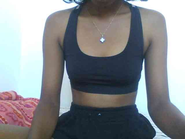 AfricanaQueen webcam