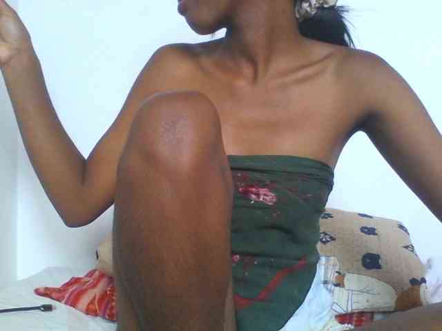 AfricanaQueen webcam