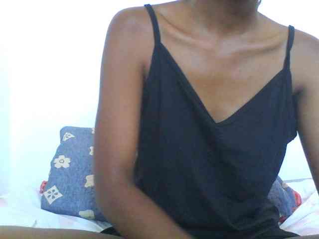 AfricanaQueen webcam