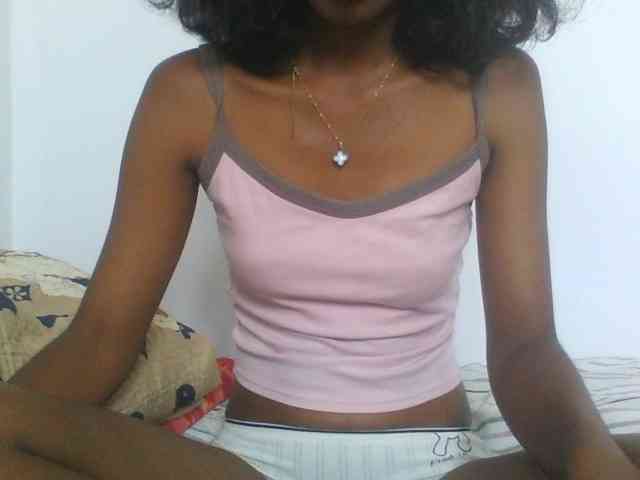 AfricanaQueen webcam