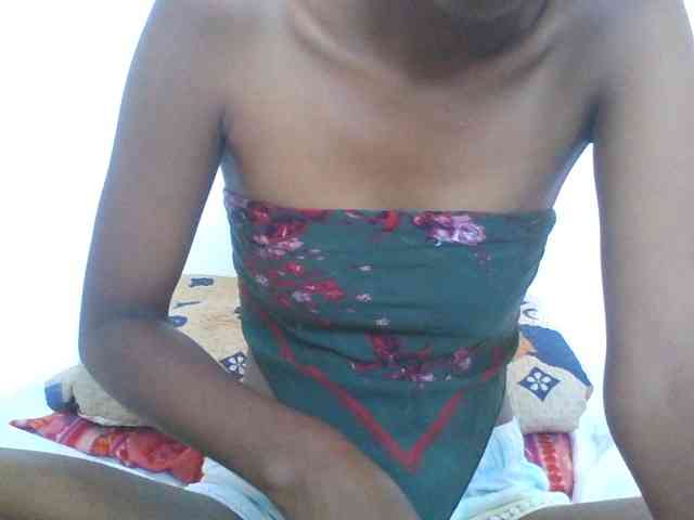 AfricanaQueen webcam