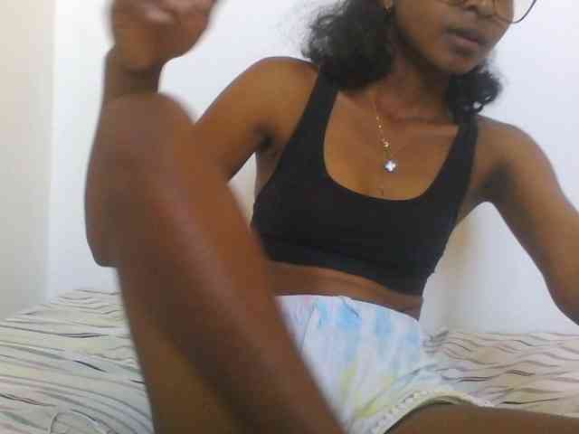 AfricanaQueen webcam