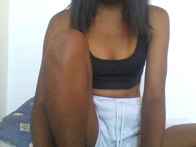 AfricanaQueen webcam