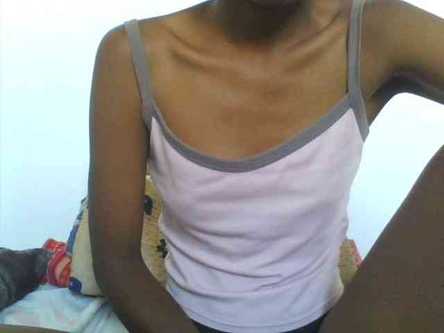 AfricanaQueen webcam