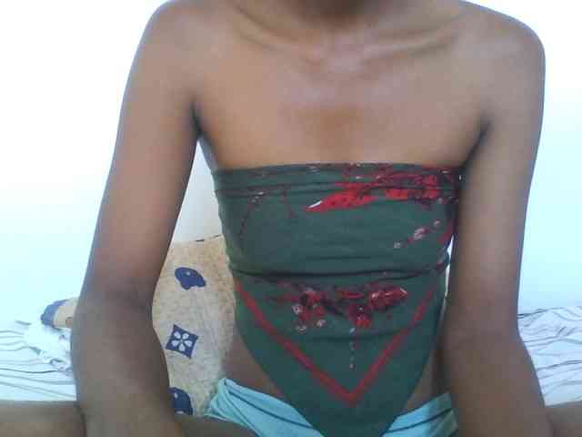 AfricanaQueen webcam