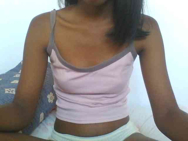 AfricanaQueen webcam