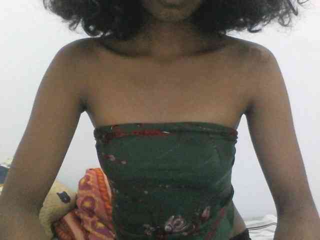 AfricanaQueen webcam