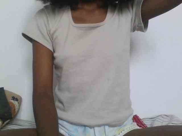 AfricanaQueen webcam