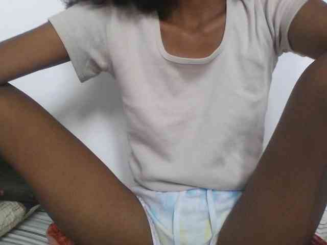 AfricanaQueen webcam