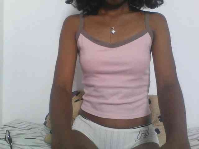 AfricanaQueen webcam