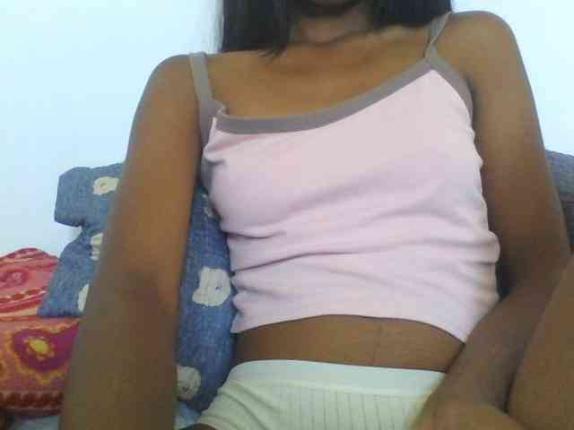 AfricanaQueen webcam