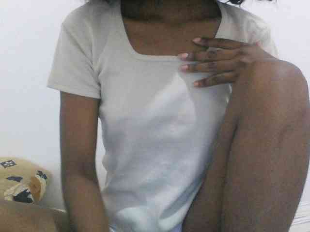 AfricanaQueen webcam