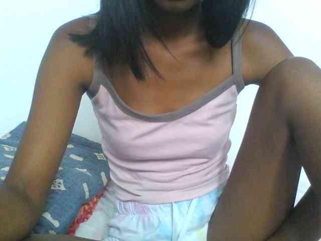 AfricanaQueen webcam