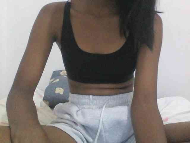 AfricanaQueen webcam