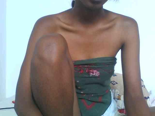 AfricanaQueen webcam