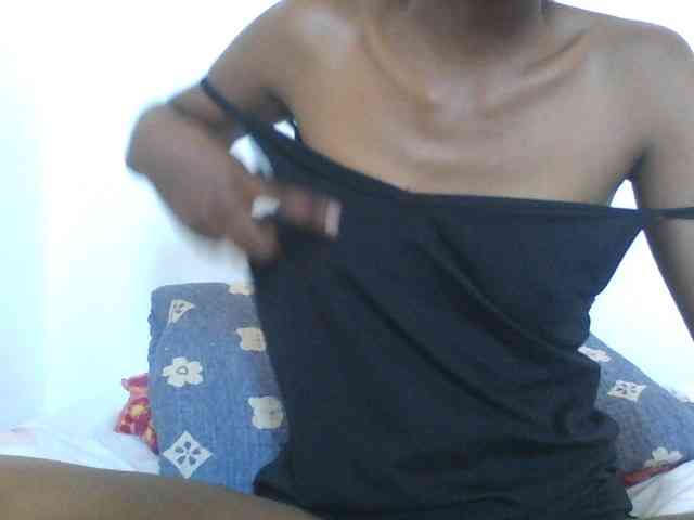 AfricanaQueen webcam