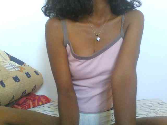 AfricanaQueen webcam