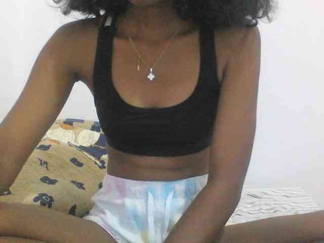 AfricanaQueen webcam