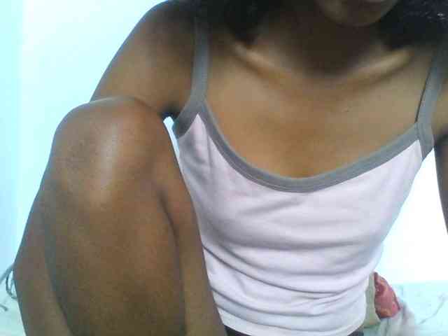 AfricanaQueen webcam