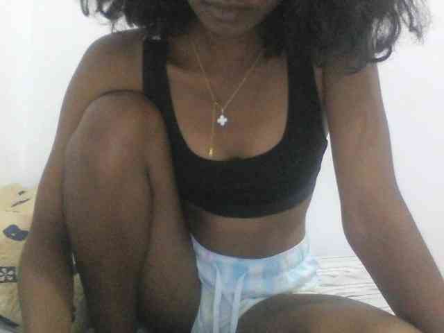 AfricanaQueen webcam