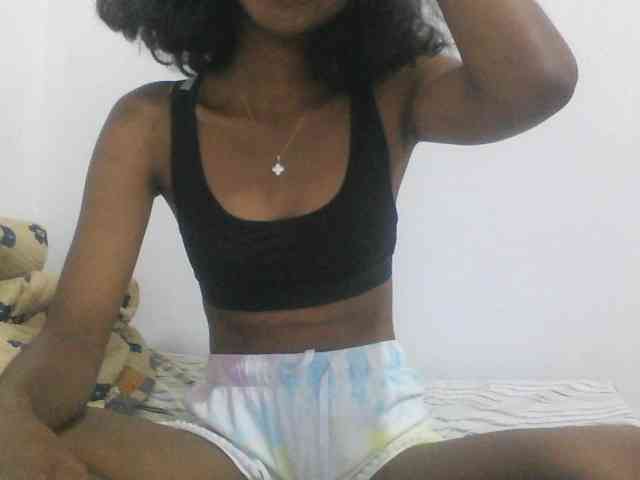 AfricanaQueen webcam