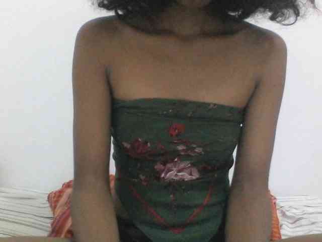 AfricanaQueen webcam