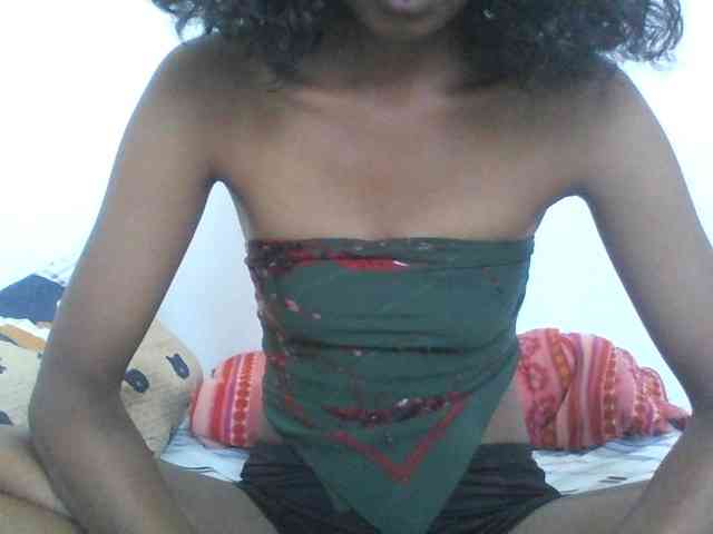 AfricanaQueen webcam