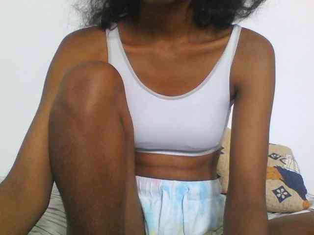 AfricanaQueen webcam