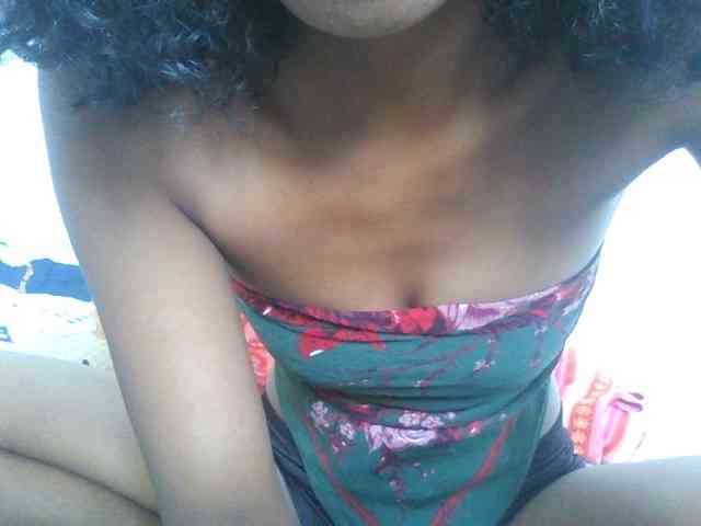 AfricanaQueen webcam