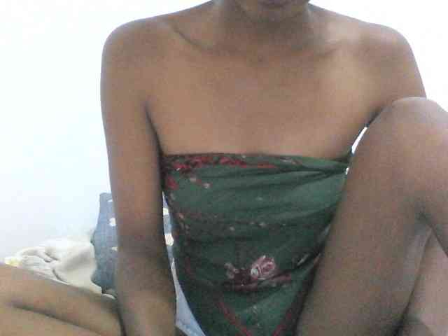 AfricanaQueen webcam