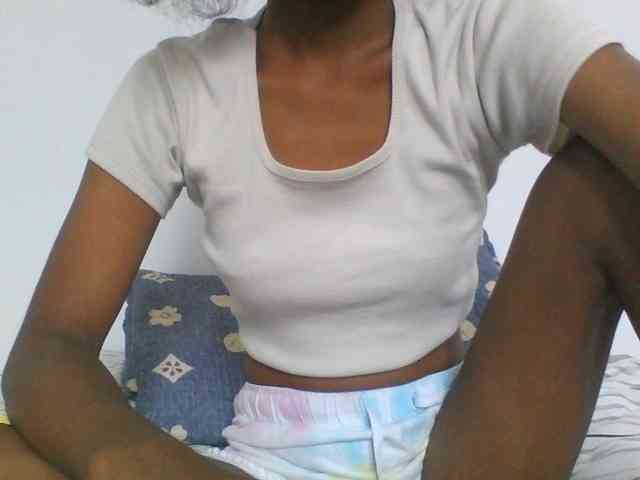 AfricanaQueen webcam