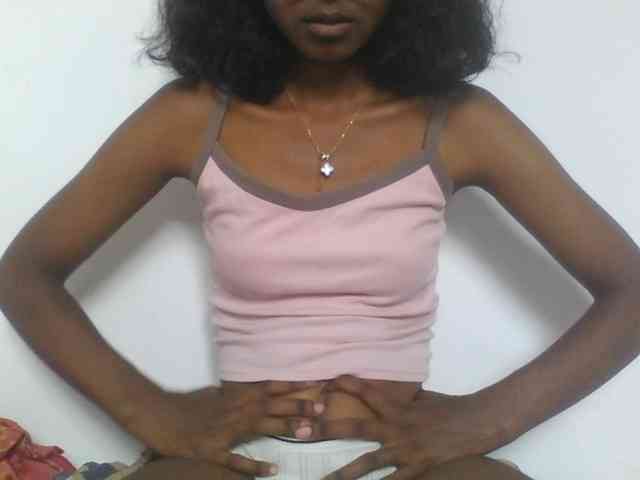 AfricanaQueen webcam