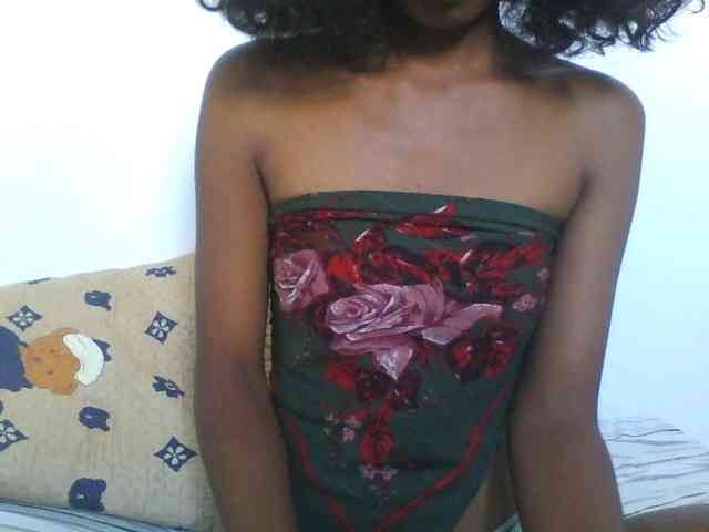 AfricanaQueen webcam