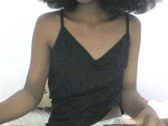 AfricanaQueen webcam