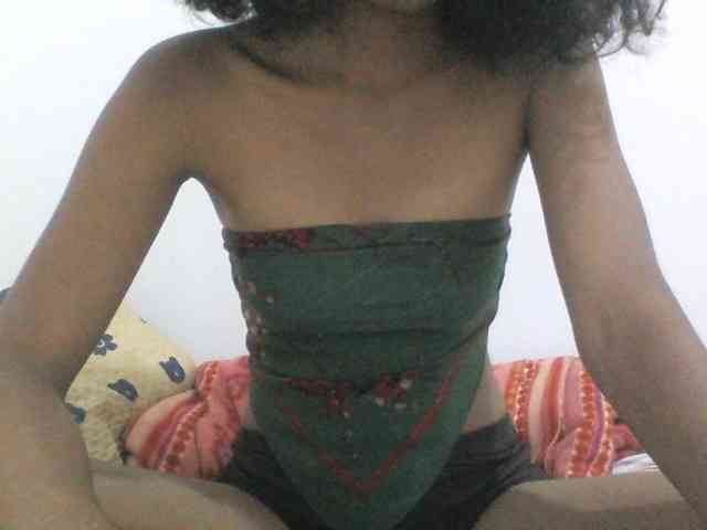 AfricanaQueen webcam