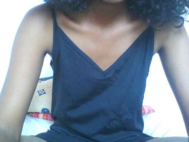 AfricanaQueen webcam