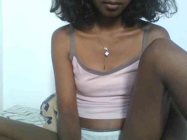 AfricanaQueen webcam