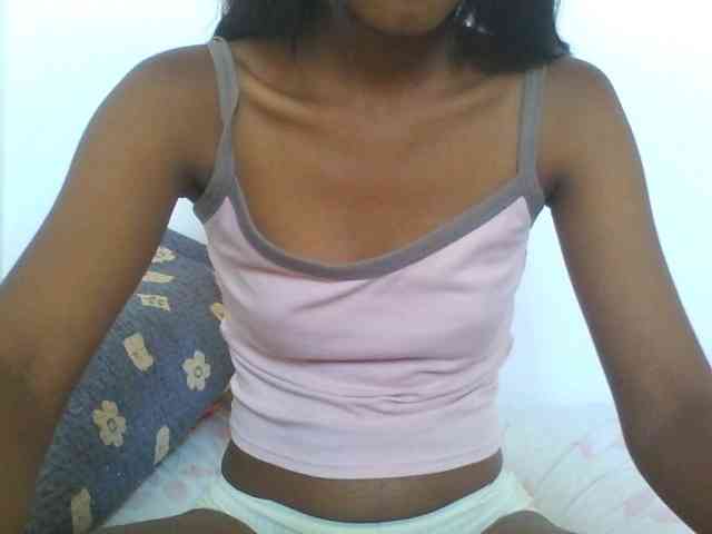 AfricanaQueen webcam