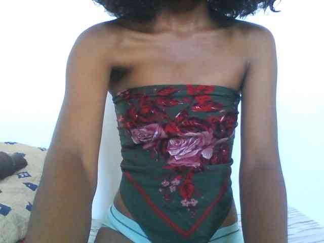 AfricanaQueen webcam