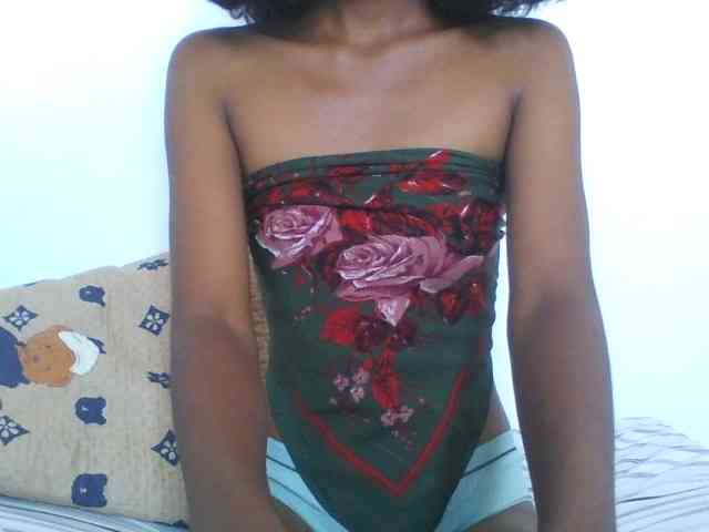 AfricanaQueen webcam
