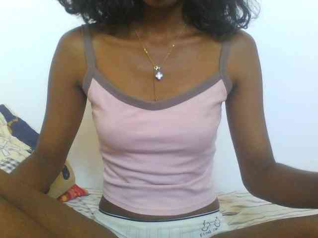 AfricanaQueen webcam