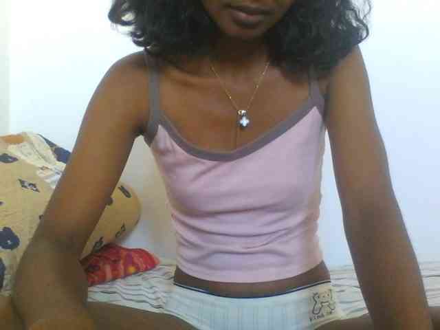 AfricanaQueen webcam