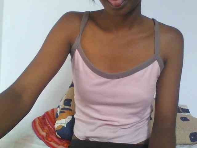 AfricanaQueen webcam