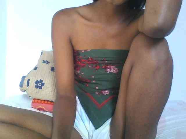AfricanaQueen webcam