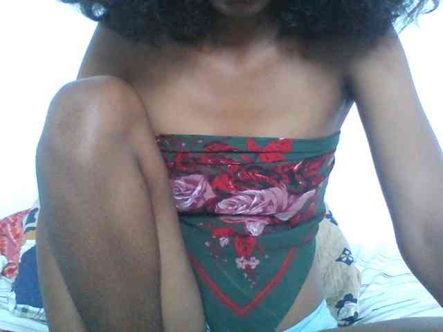 AfricanaQueen webcam