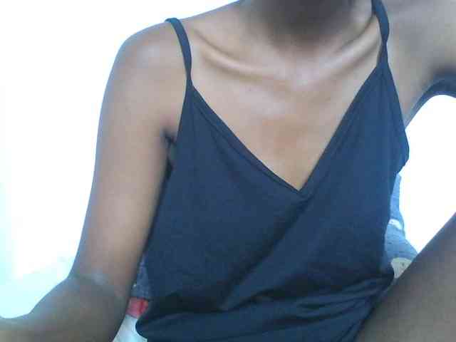 AfricanaQueen webcam