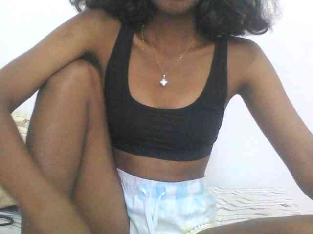 AfricanaQueen webcam