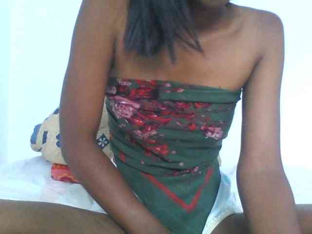 AfricanaQueen webcam