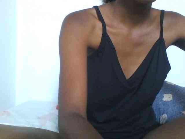 AfricanaQueen webcam